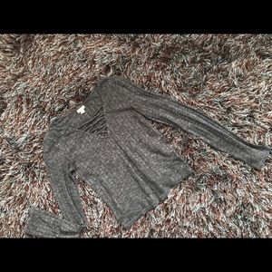 Long sleeve blueish green shirt